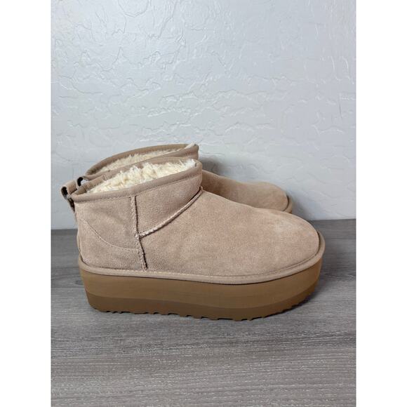UGG Classic Ultra Mini Platform Sand Fur Boots Womens Size 9 - Picture 4 of 8